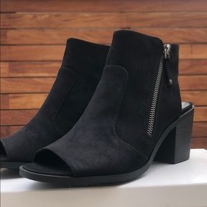 Rocket Dog - Crest Coast Ankle Bootie